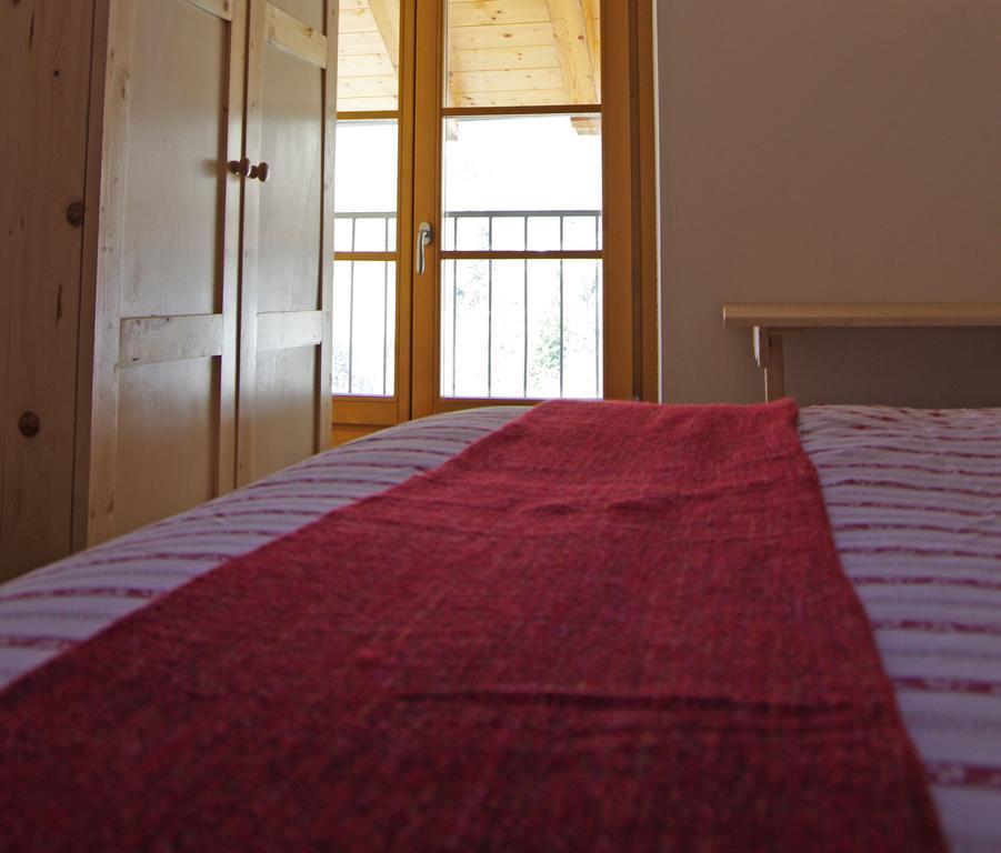 Le Castagne Matte Bed & Breakfast Stenico Стая снимка